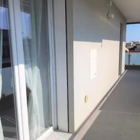 Casa Mirella Апартаменты *